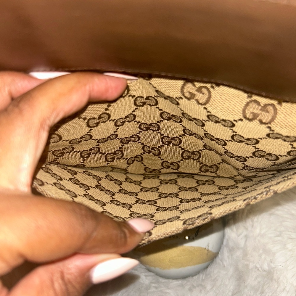 Gucci GG Canvas Messenger Bag - Picture 6 of 15